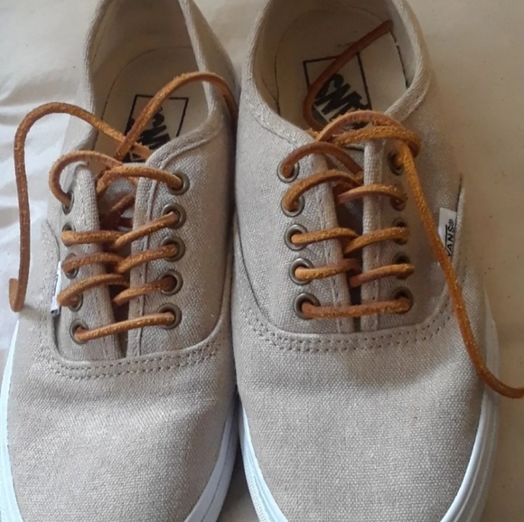 Vans - Picture 1 of 3